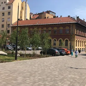 Season 2 Budapest